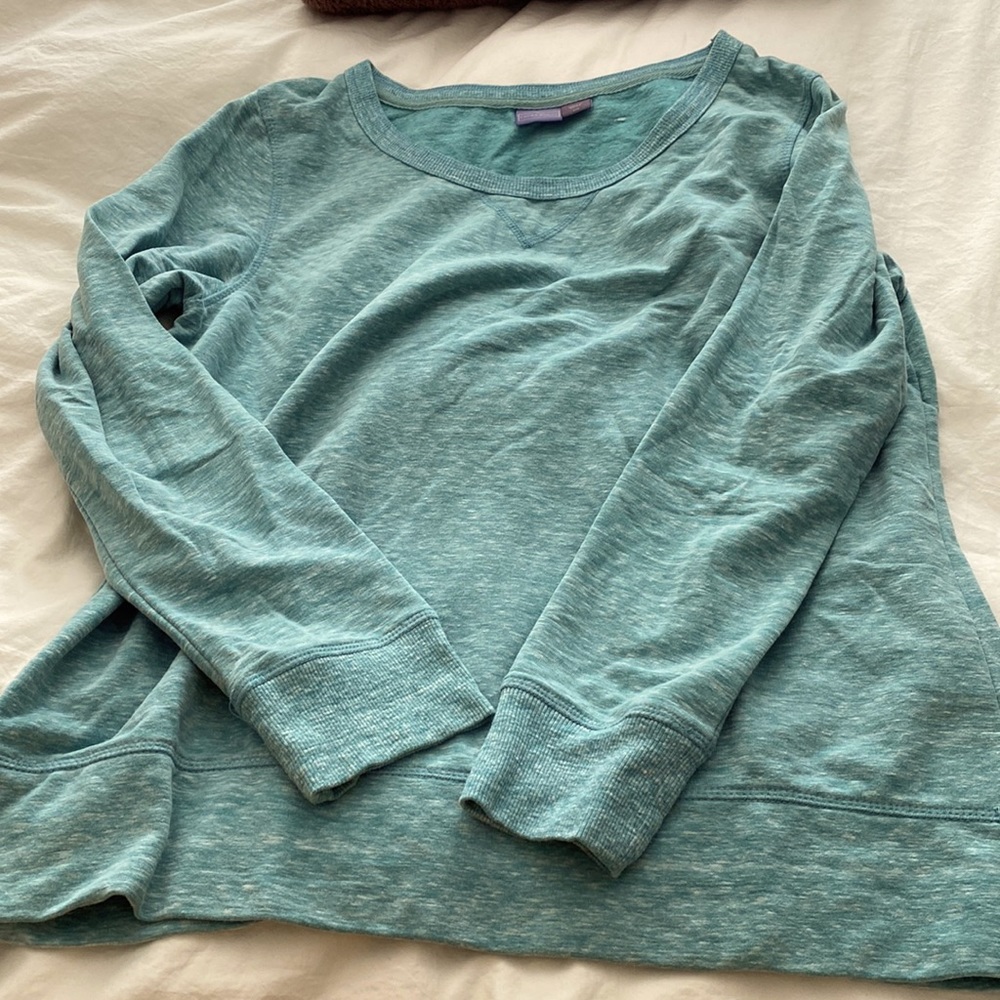 Laura Scott light blue heathered light weight sweatshirt